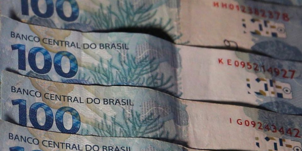 Auxílio Brasil: Governo antecipa parcela de agosto