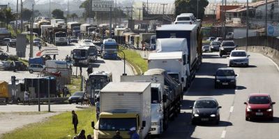 Benefício para caminhoneiros começa a ser pago em 9 de agosto