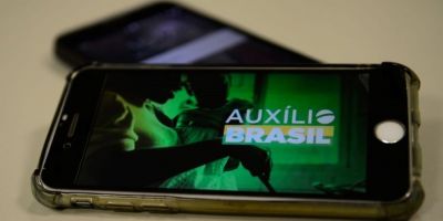 Caixa paga Auxílio Brasil a beneficiários com NIS de final 5