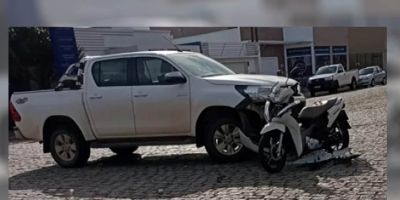 Colisão deixa motociclista ferida na manhã desta terça em Camaquã