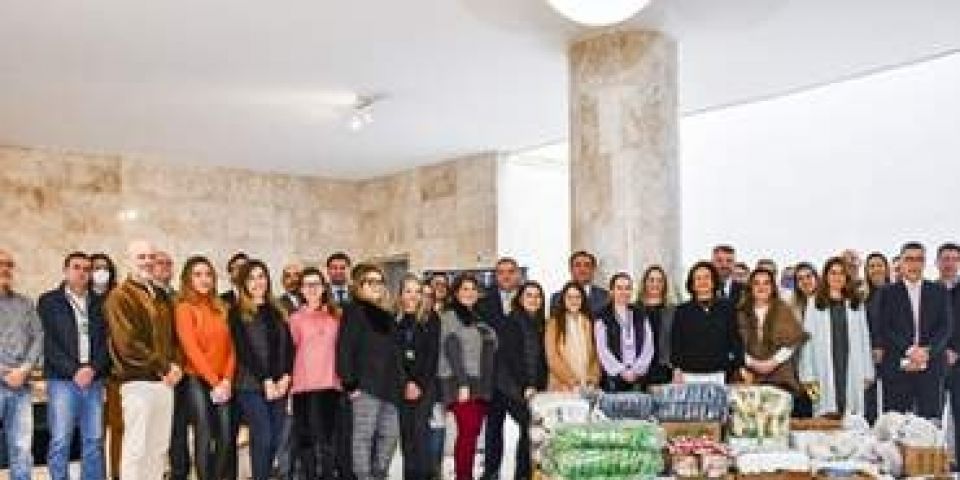 Corregedoria do RS doa 750 kg de alimentos para a campanha contra a fome