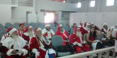 Camaquense participa do 1º Encontro de Papais Noéis do Sul de Minas Gerais 