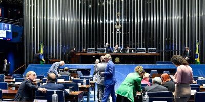 Senado vota projeto que obriga planos a cobrir atendimentos fora do rol da ANS