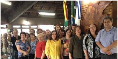 FGTAS/Sine prestigia posse da nova diretoria da Casa do Artesão Camaquense