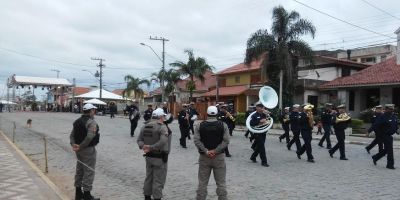 BM efetua policiamento no desfile de bandas e no 26º Festival de Bandas de São Lourenço do Sul