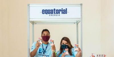 CEEE Grupo Equatorial realiza troca de lâmpadas incandescentes e fluorescentes por eficientes em Cristal