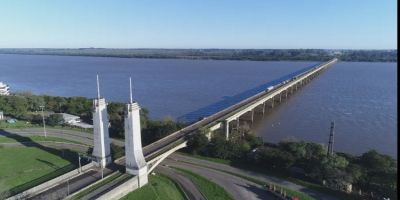 Ponte Internacional Brasil-Argentina na BR-290 receberá reforço para liberar o tráfego de veículos pesados 