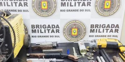 Fábrica clandestina de armamento é fechada pela BM em Passo Fundo