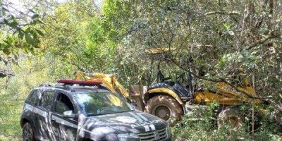 Polícia Civil recupera caminhão e retroescavadeira furtados de Prefeitura de Sentinela do Sul