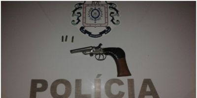 Brigada Militar realiza prisão por porte ilegal de arma de fogo em Camaquã