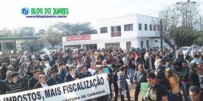 Municípios da Acostadoce realizam protesto na BR-116 pedindo melhor distribuição de recursos financeiros