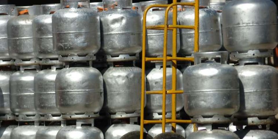 Petrobras reajusta preço do botijão de gás de 13 kg em 15% a partir desta terça