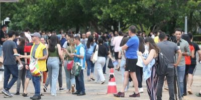 Segundo dia de Enem aborda questões cotidianas e pandemia