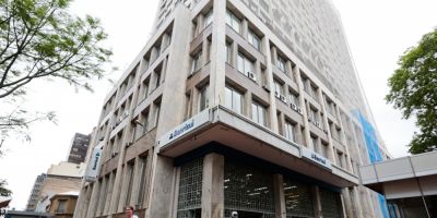 Servidores estaduais reclamam que Banrisul cobrou parcela de crédito consignado