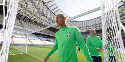 Seleção brasileira estreia na Copa do Mundo contra a Sérvia