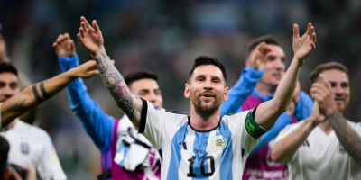 Messi marca, Argentina vence México e respira na Copa do Mundo