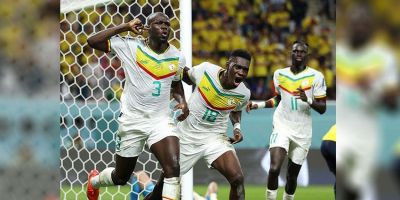 Com homenagem a ídolo, Senegal bate Equador e vai às oitavas da Copa