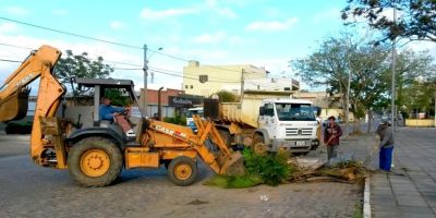 Secretarias intensificam limpezas das ruas em Camaquã