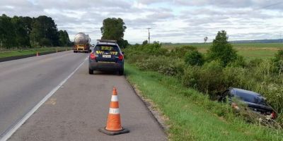 Motorista embriagada é presa após se envolver em acidente com carro furtado na BR-116 em Camaquã