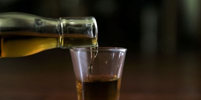 Exportação de cachaça bate recorde em 2022