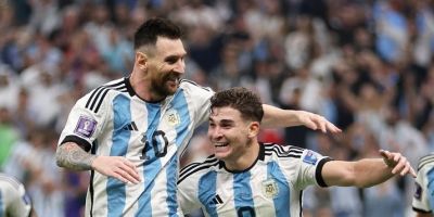 Com brilho de Messi e Álvarez, Argentina chega à final da Copa