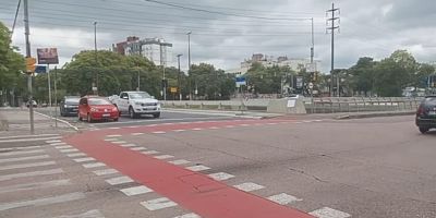 Idoso morre atropelado ao tentar cruzar avenida em Porto Alegre