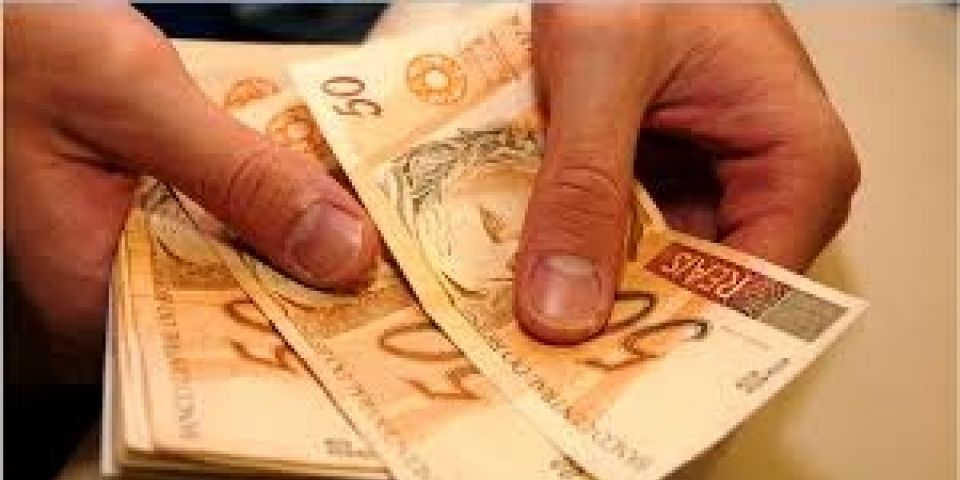 Servidores do RS terão mais uma parcela dos salários nesta segunda-feira