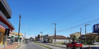 Trânsito é alterado na Rua Capitão Adolfo Castro para nova etapa das obras de asfalto em Camaquã