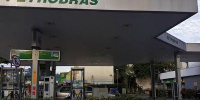 Petrobras anuncia redução de R$ 0,40 no preço do diesel