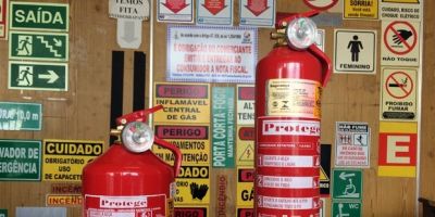 Extintor de incêndio em carro deixará de ser obrigatório