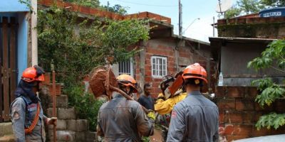 Número de mortes confirmadas no litoral norte de SP chega a 64