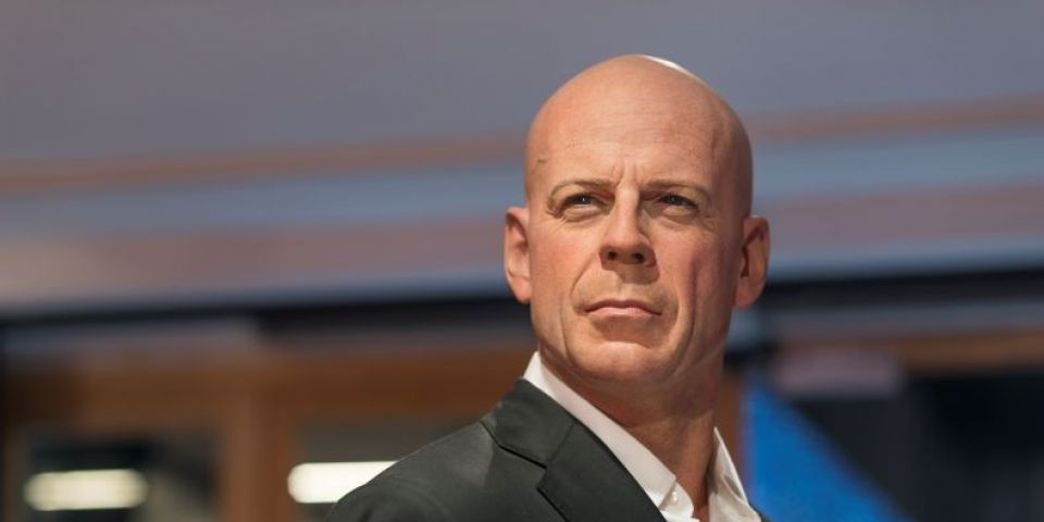 Bruce Willis já não reconhece a própria mãe. Neurocientista explica progressão da demência  do ator