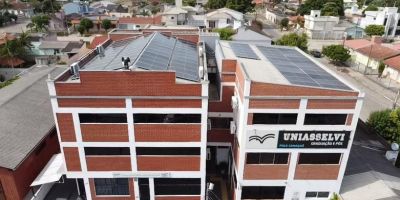 Painéis solares irão abastecer rede elétrica de polos da UNIASSELVI