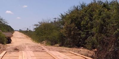 Prefeitura de Camaquã conclui reconstrução de ponte na estrada do Cordeiro