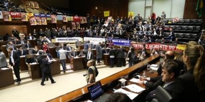 Confira a lista de deputados que aprovaram o aumento do ICMS no RS