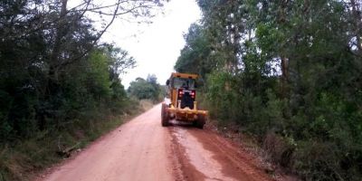 Secretaria Municipal dos Transportes realiza melhorias nos distritos de Camaquã