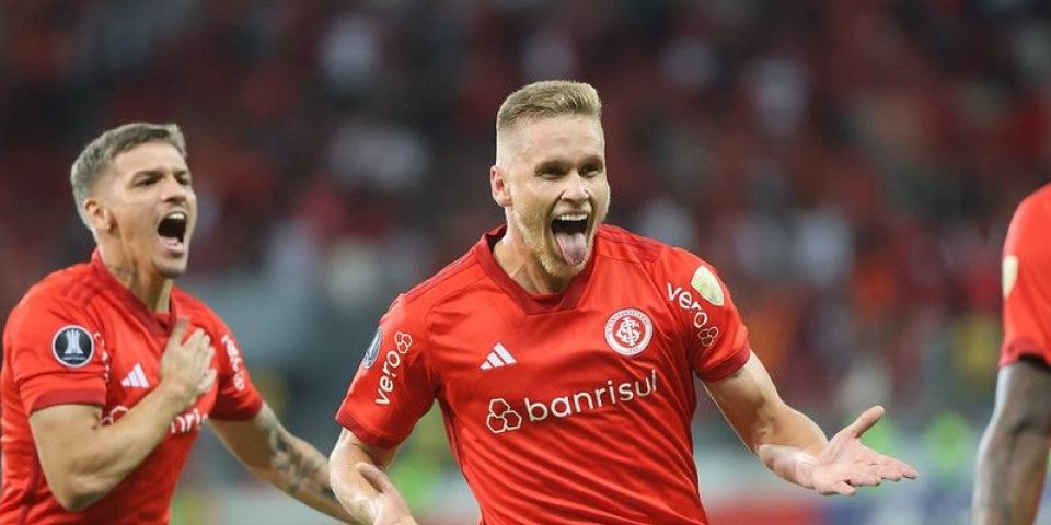 Inter vence a primeira na Libertadores com gol de Alemão no fim do jogo