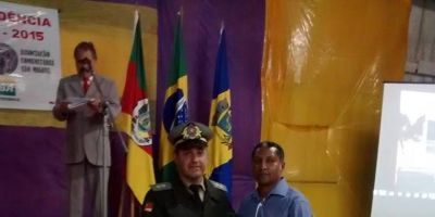 Brigada Militar recebe troféu 'Evidência' em Tapes