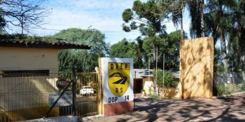 Servidores do Daer denunciam colapso diante da falta de trabalhadores, baixos salários e sobrecarga da categoria