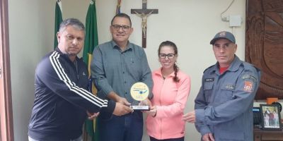 Arambaré recebe certificado de participação no programa Rede Praia Acessível