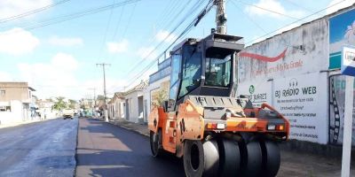 Retomadas as obras de asfalto na Rua Cristóvão Gomes de Andrade