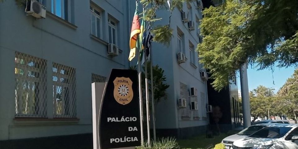 Polícia Civil prende três homens com 75 kg de maconha em Porto Alegre