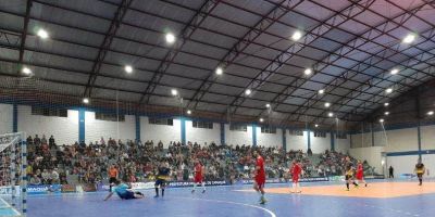 Jogos acirrados movimentam 4ª rodada da Taça Camaquã de Futsal