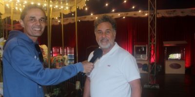 Blog do Juares entrevista o ator Marcos Frota no Mirage Circus, em Porto Alegre