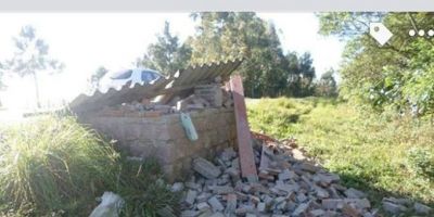 Abrigos de ônibus são alvos de vandalismo em Chuvisca