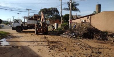 Dois bairros de Camaquã recebem recolhimento de entulhos 