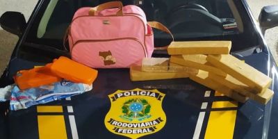 Mulher é presa após carregar 7 kg de drogas na bolsa da filha em Bagé