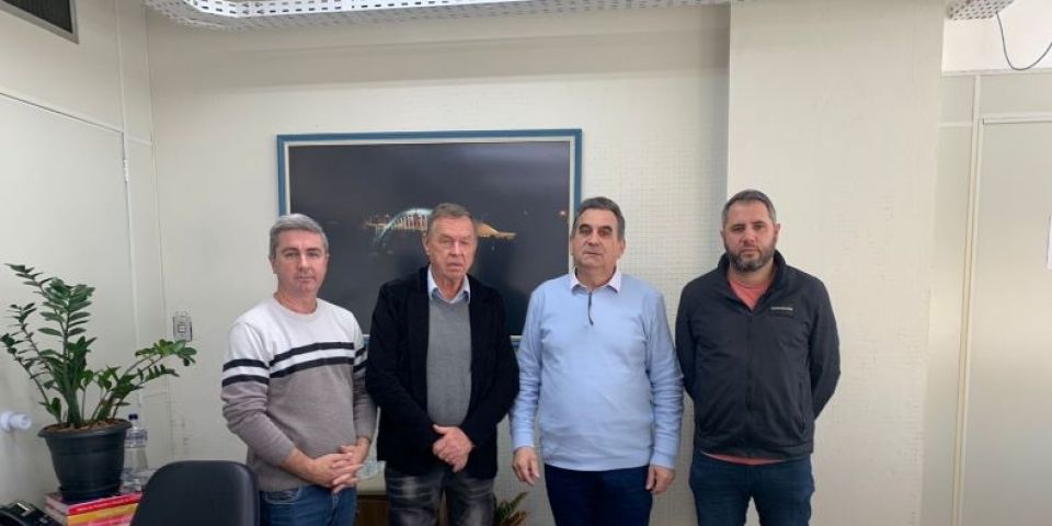 Comitiva de Mariana Pimentel tem nova reunião com o Daer para cobrar demanda quanto à pavimentação da ERS-711