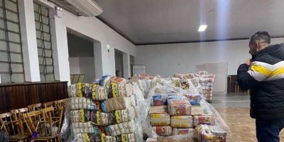 Ação solidária entrega cestas básicas aos agricultores de Dom Feliciano