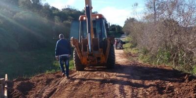 Cabeceiras de pontes danificadas após ciclone são reconstruídas pela prefeitura em Camaquã